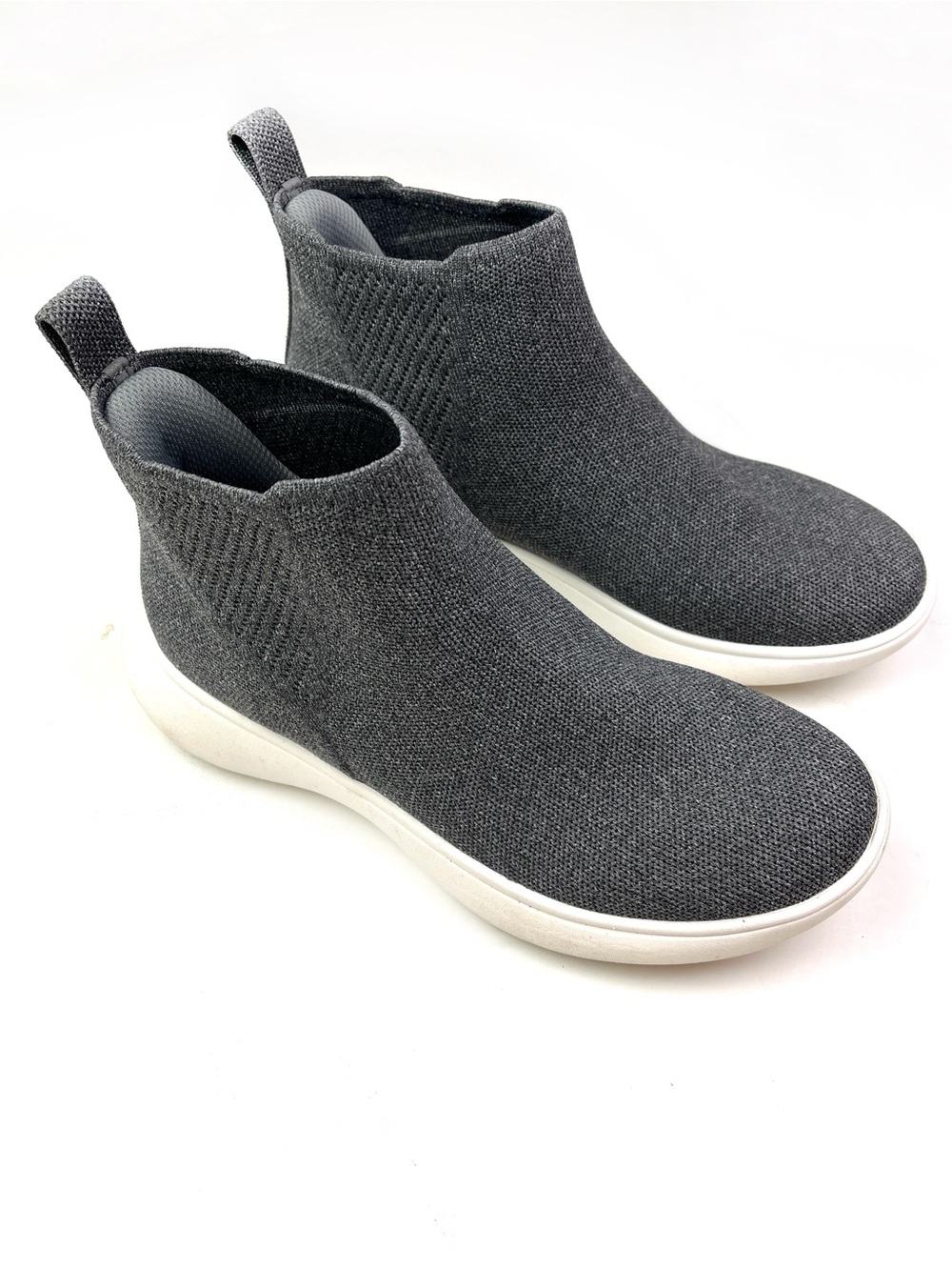 Like New Vivaia Round-Toe Slip-On Gray High Top Comfort Sneaker Boot size 8